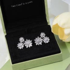 Vca Earrings